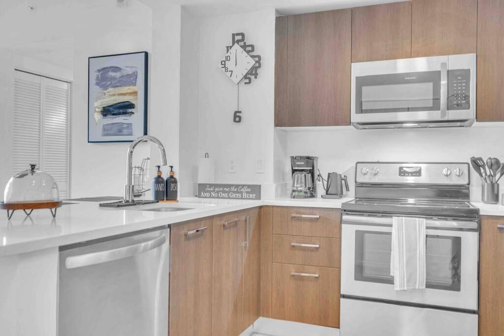 Spacious 2 Beds With Ocean View Маями Екстериор снимка
